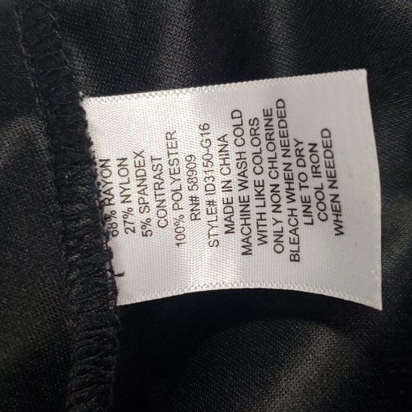 Black faux leather mini skirt - Picture 6 of 6